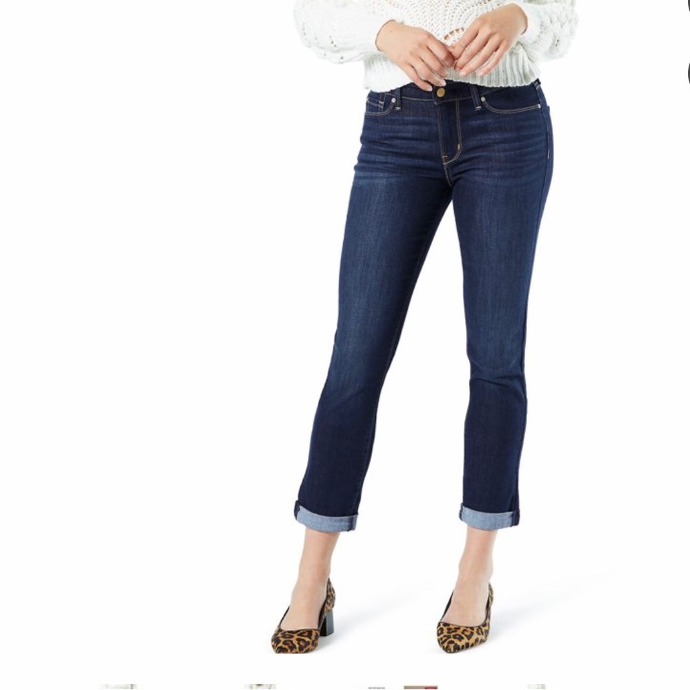 Levi’s Signature Modern Slim Cuffed Jeans
